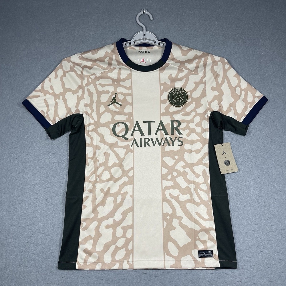 PSG Jersey Mens Medium Tan Elephant Print Jordan Paris Saint Germain Stadium Kit